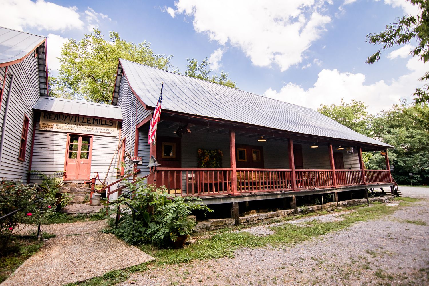 The Readyville Mill: 5418 Murfreesboro Rd, Readyville, TN 37149